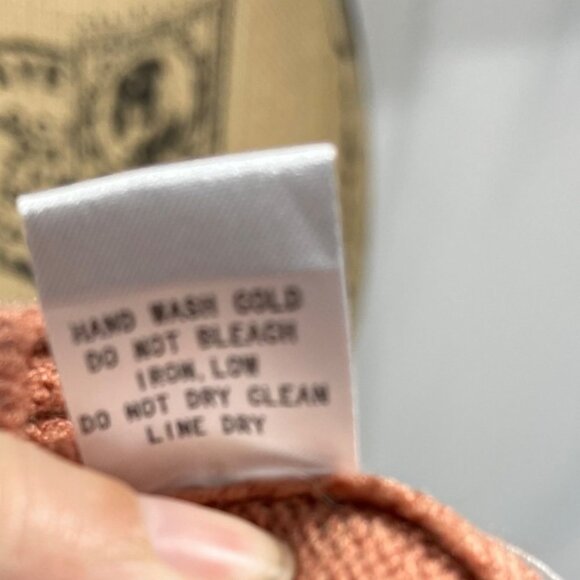 Lipslide Knit Sweater Ruffle Neck and sleeves Ribbed Trim in Pink Size Small - Picture 8 of 8